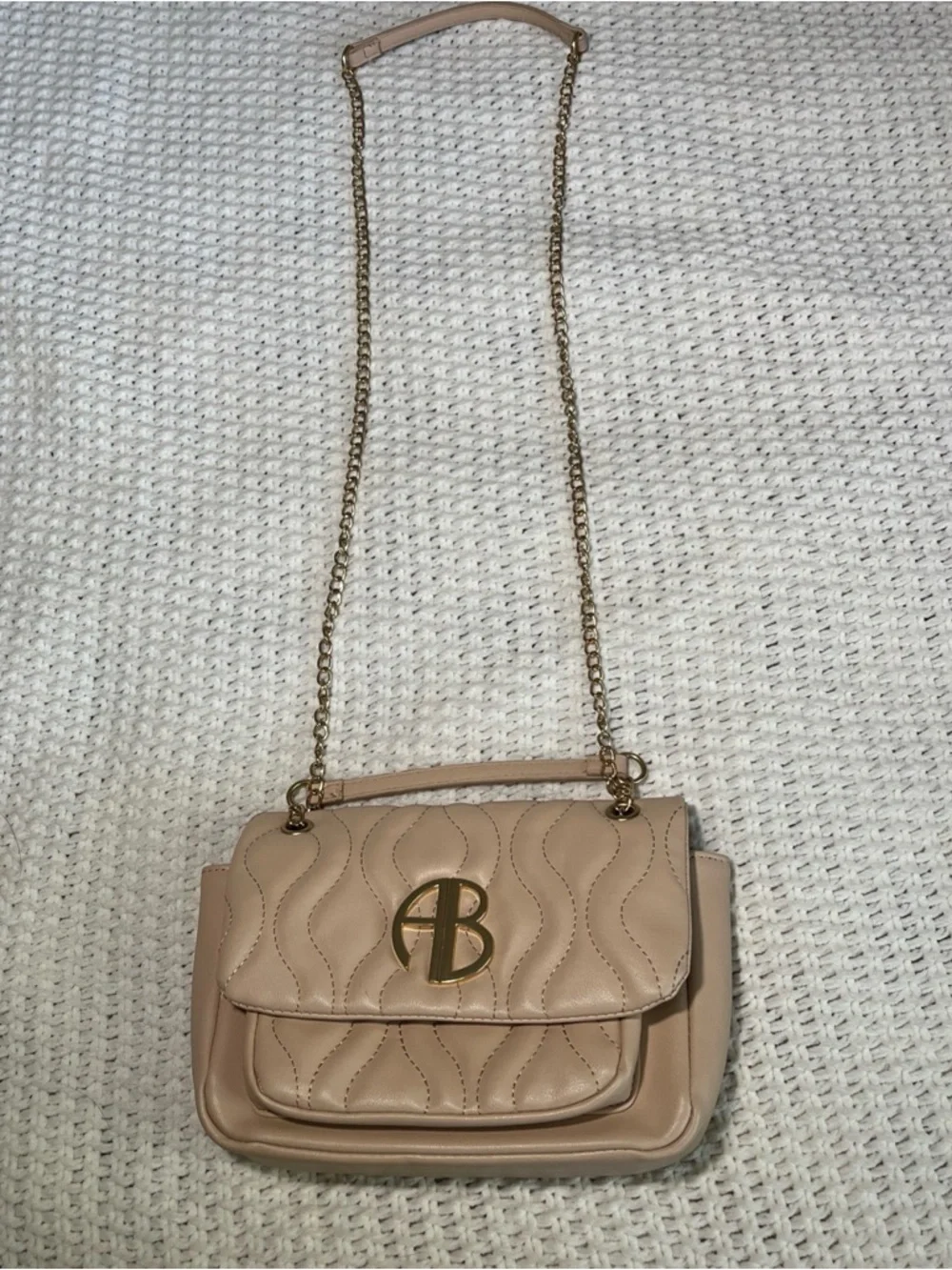 Alexis Bendel Beige Quilted w/ Chain Shoulder Bag Crossbody Purse Vegan Leather